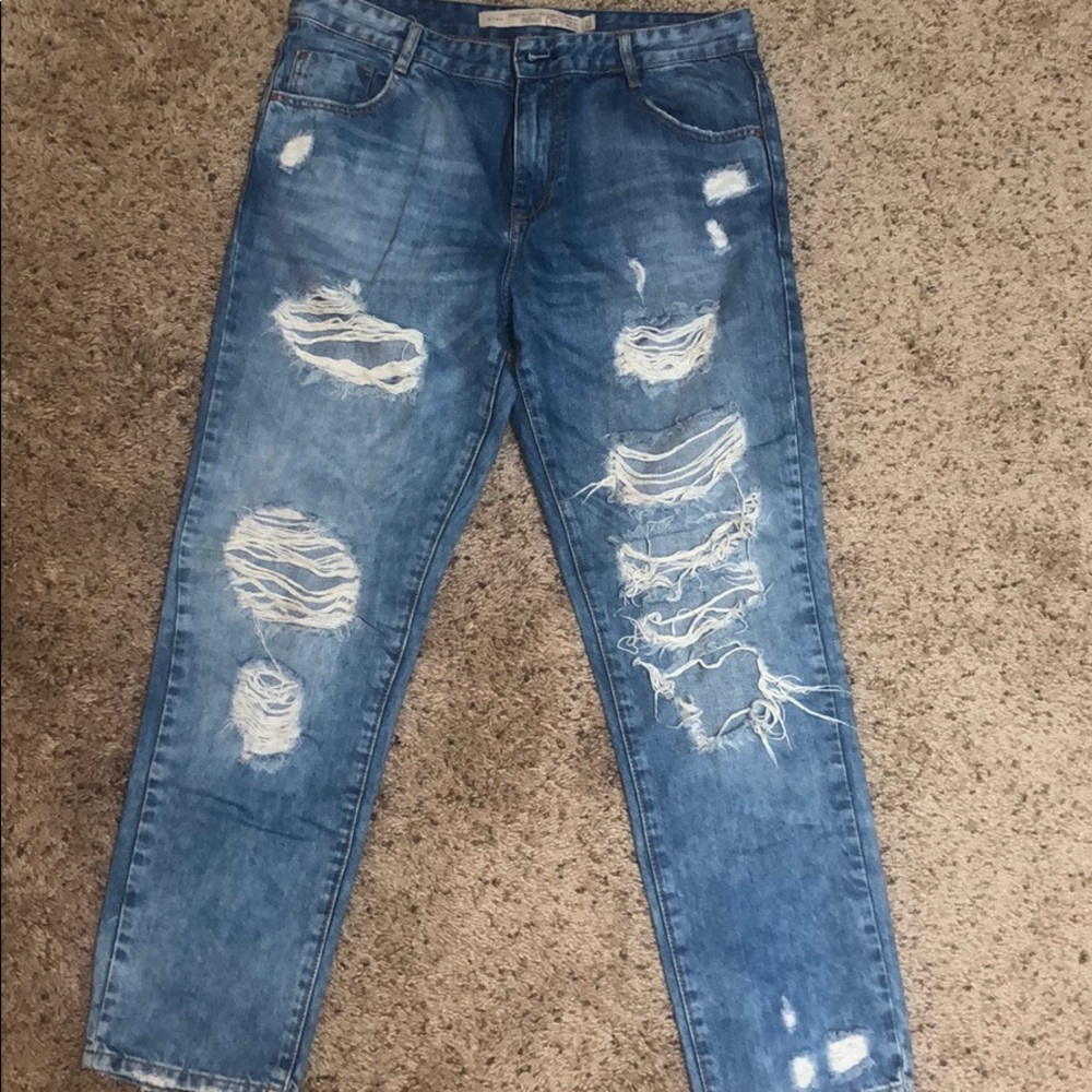 Zara distressed boyfriend jeans